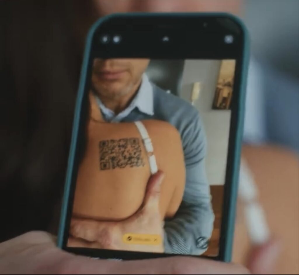 Amante pone un código QR en mi esposa